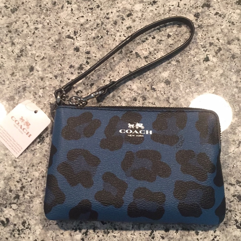 NWT Coach wristlet